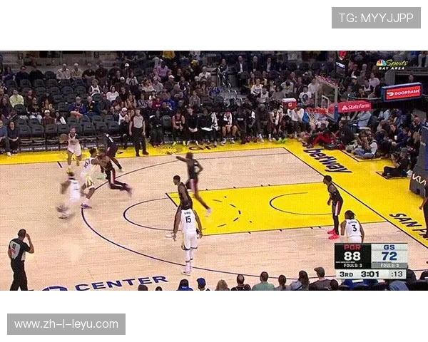 勇士季中战术调整,挡拆后的空间利用更高效 勇士季中战术调整,挡拆后的空间利用更高效